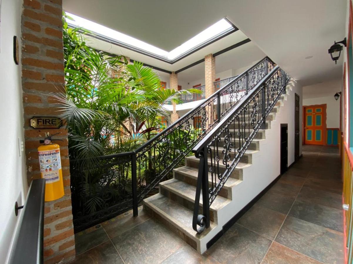 Beta Hotel Саленто Экстерьер фото